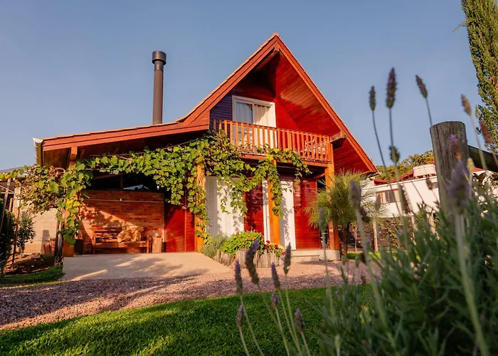 Vila: Cabana no Vale dos Vinhedos